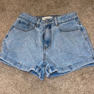 Mom shorts, denim, size 25